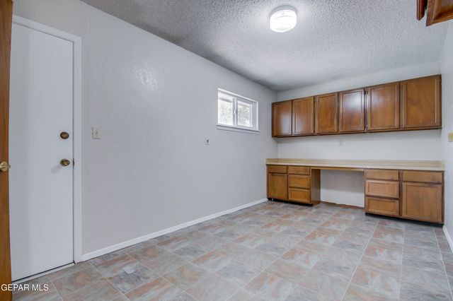 1668 DICK RITTER Drive, El Paso, TX 79936
