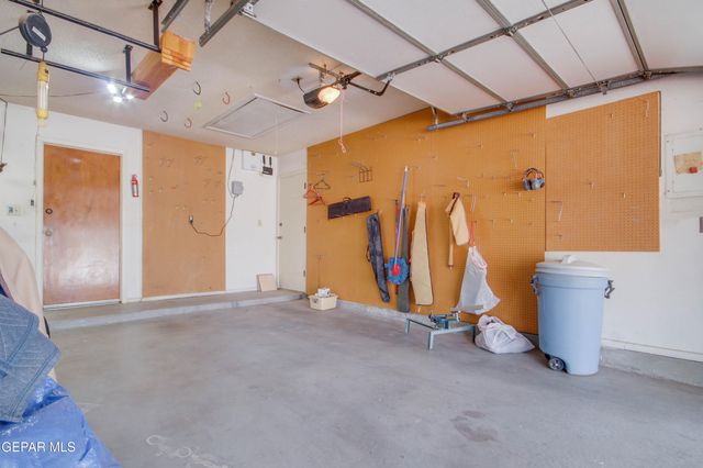 1668 DICK RITTER Drive, El Paso, TX 79936
