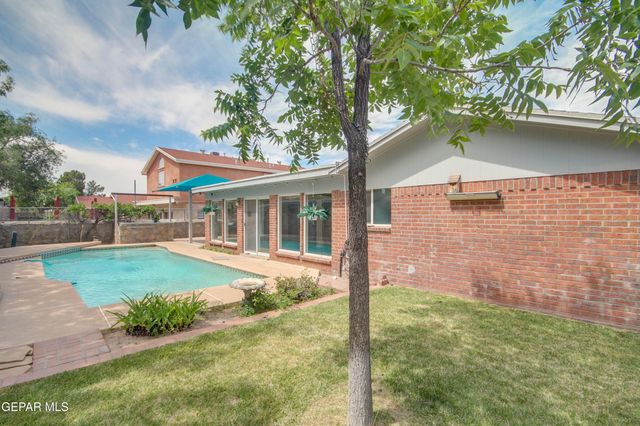 1668 DICK RITTER Drive, El Paso, TX 79936