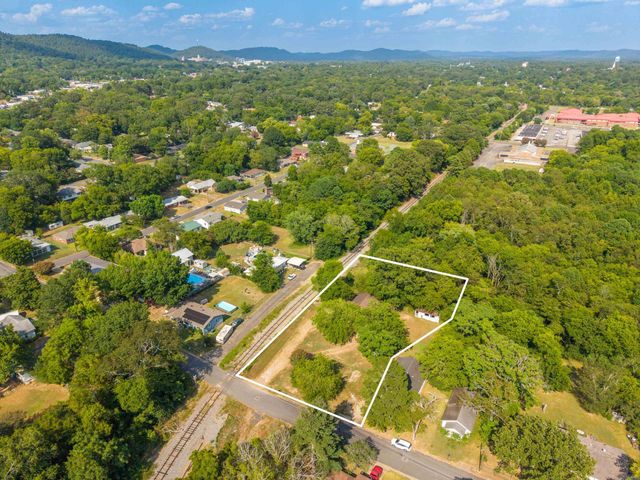 301 Dexter Street, Hot Springs, AR 71913
