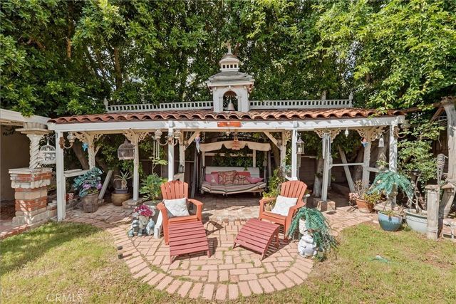 20431 Payeras Street, Chatsworth, CA 91311