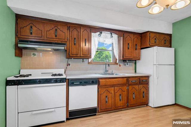 306 Highland Street, Cresskill, NJ 07626