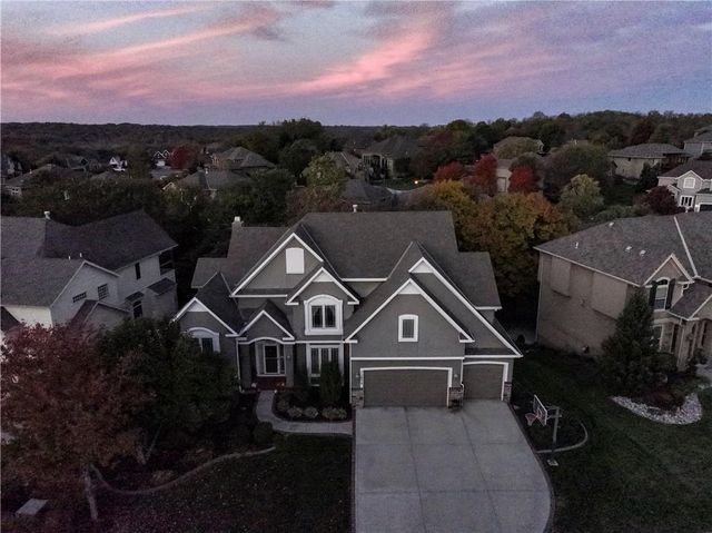 11674 S Sumac Street, Olathe, KS 66061