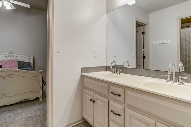 11674 S Sumac Street, Olathe, KS 66061