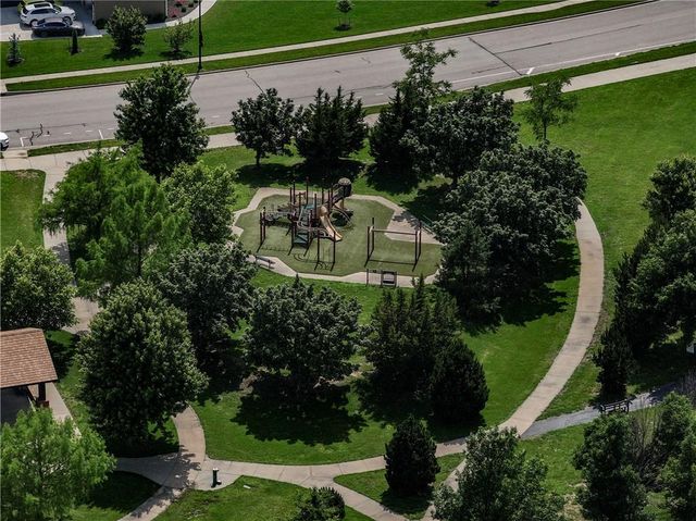 11674 S Sumac Street, Olathe, KS 66061