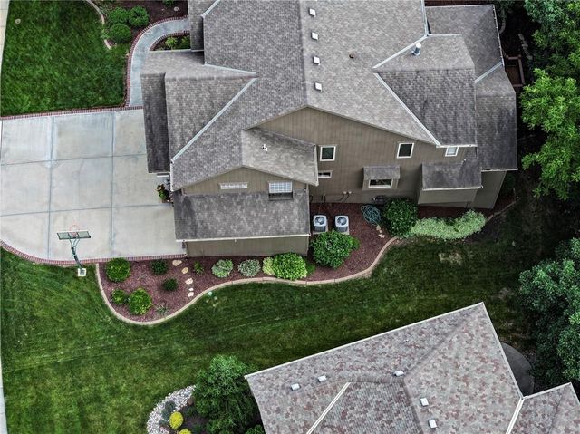 11674 S Sumac Street, Olathe, KS 66061