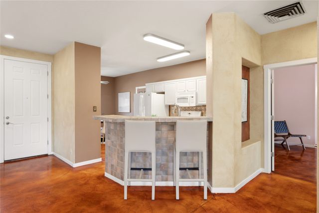 5 Ocotillo Place, Santa Fe, NM 87508
