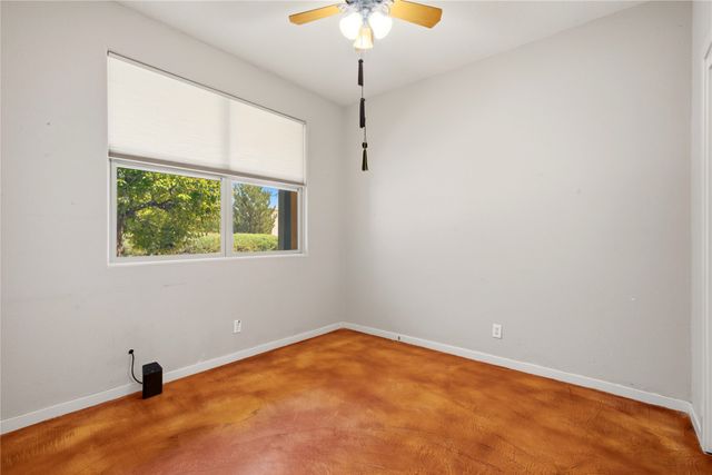 5 Ocotillo Place, Santa Fe, NM 87508