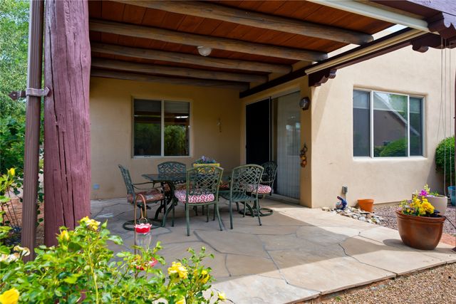 5 Ocotillo Place, Santa Fe, NM 87508