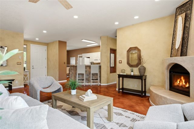 5 Ocotillo Place, Santa Fe, NM 87508