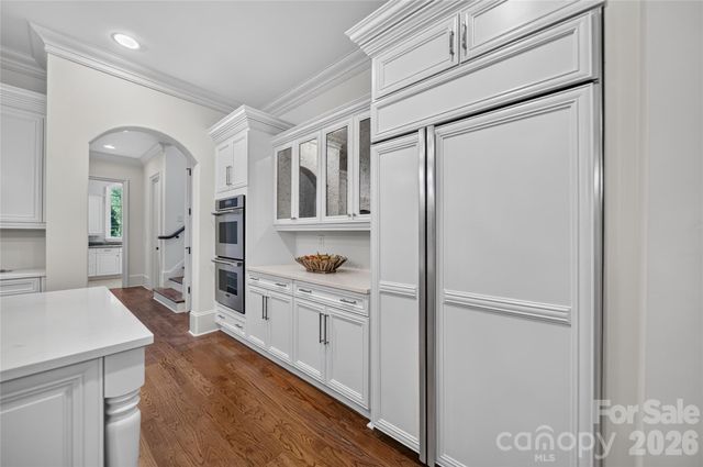 229 Wrenwood Lane, Charlotte, NC 28211