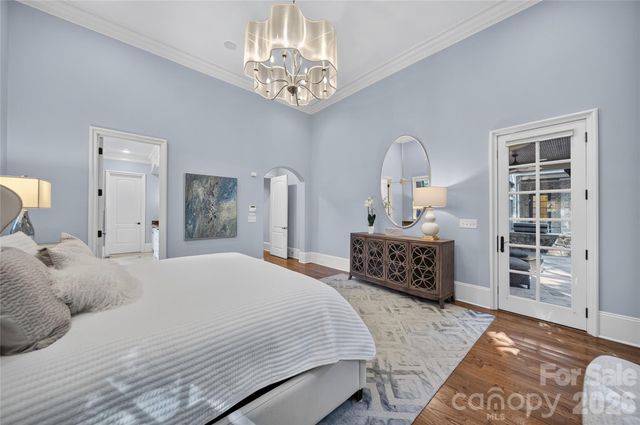 229 Wrenwood Lane, Charlotte, NC 28211