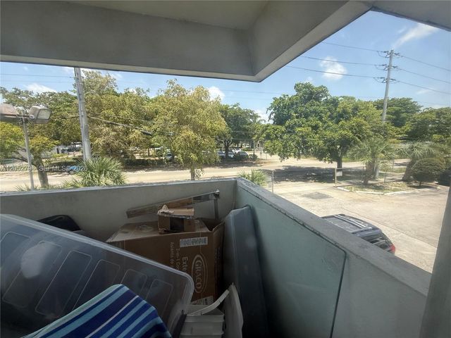 19051 NE 2nd Avenue 1517, Miami, FL 33179