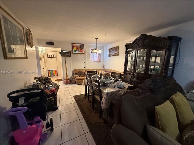 19051 NE 2nd Avenue 1517, Miami, FL 33179