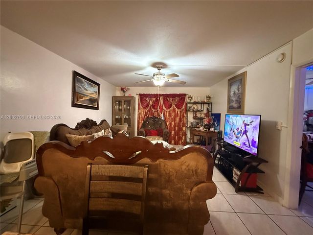 19051 NE 2nd Avenue 1517, Miami, FL 33179