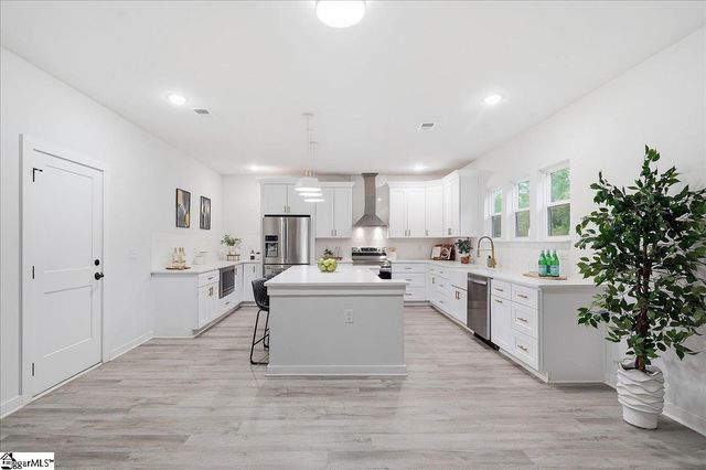 106 Anchor Road, Greenville, SC 29617