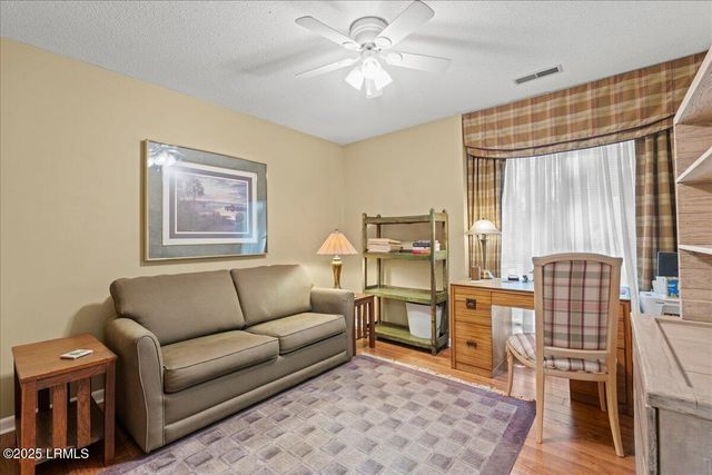 31 Chesterfield Lake Drive, Beaufort, SC 29906