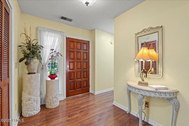 31 Chesterfield Lake Drive, Beaufort, SC 29906