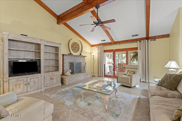 31 Chesterfield Lake Drive, Beaufort, SC 29906