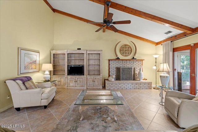 31 Chesterfield Lake Drive, Beaufort, SC 29906