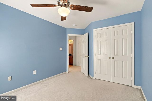 5885 FINCASTLE DR, Manassas, VA 20112
