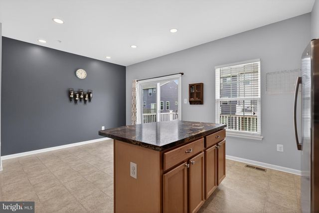 37 S CENTER ST, Hanover, PA 17331