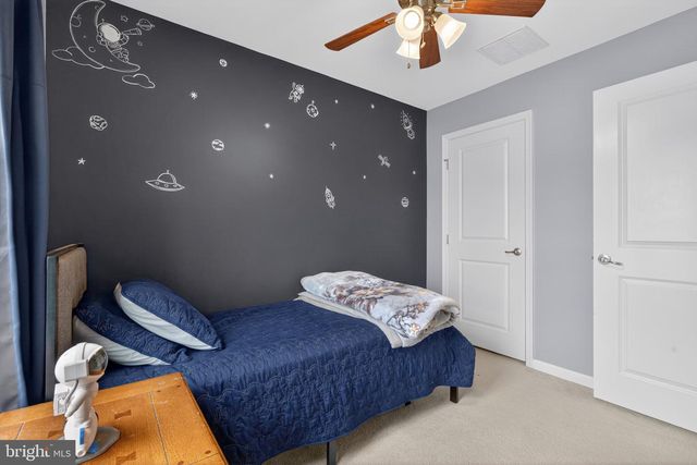 37 S CENTER ST, Hanover, PA 17331