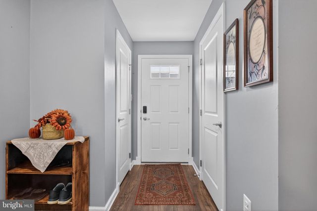 37 S CENTER ST, Hanover, PA 17331