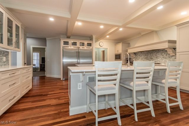 9119 Boyer Lane, Kirtland Hills, OH 44060