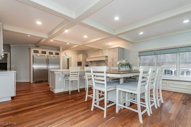 9119 Boyer Lane, Kirtland Hills, OH 44060