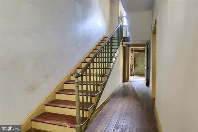 302 W FRONT ST, Lewisberry, PA 17339