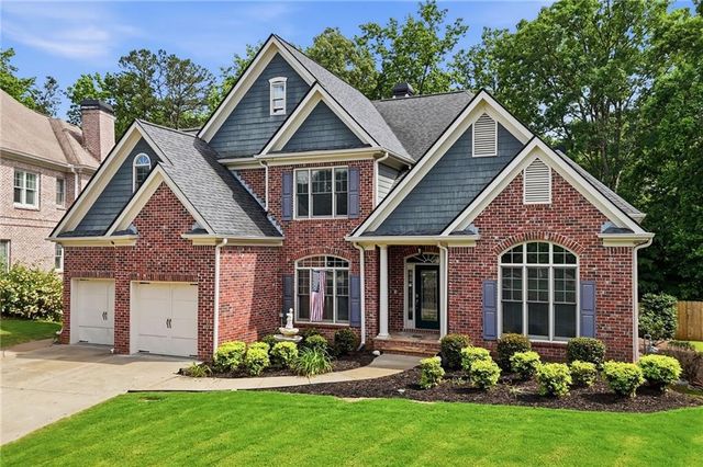715 Crescent Circle, Canton, GA 30115