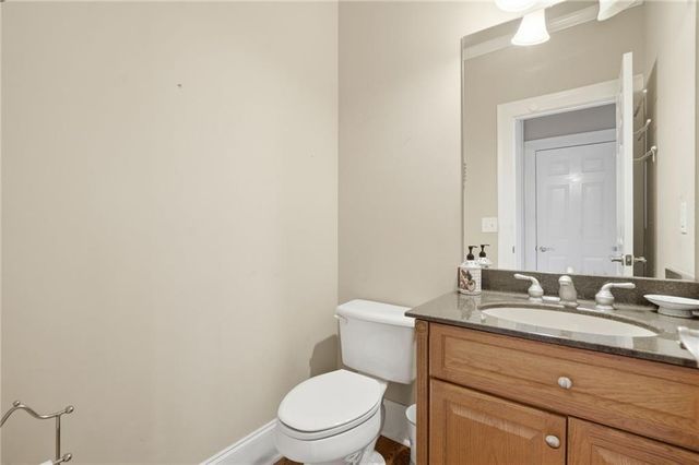 715 Crescent Circle, Canton, GA 30115