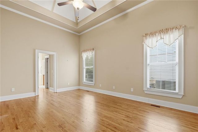 715 Crescent Circle, Canton, GA 30115