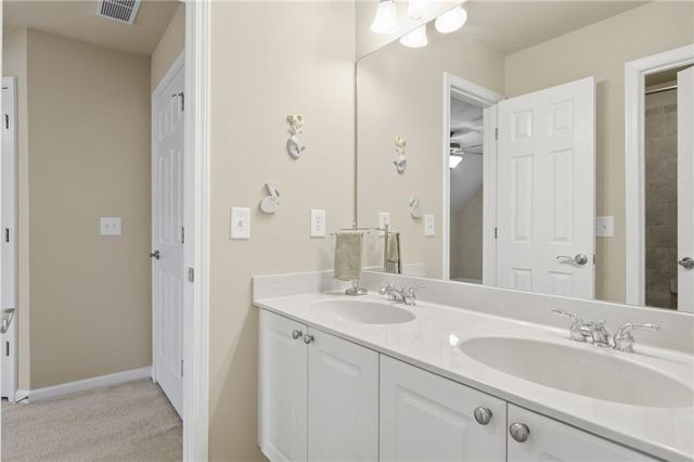 715 Crescent Circle, Canton, GA 30115