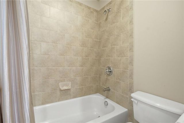 715 Crescent Circle, Canton, GA 30115