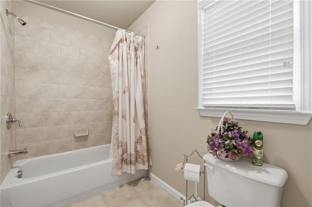 715 Crescent Circle, Canton, GA 30115