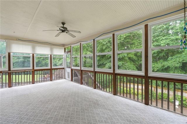 715 Crescent Circle, Canton, GA 30115