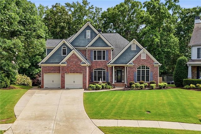 715 Crescent Circle, Canton, GA 30115