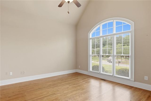 715 Crescent Circle, Canton, GA 30115