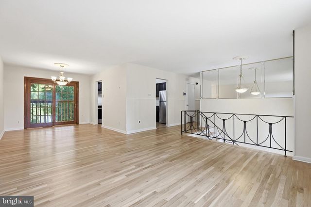 13015 CHALFONT AVE, Fort Washington, MD 20744