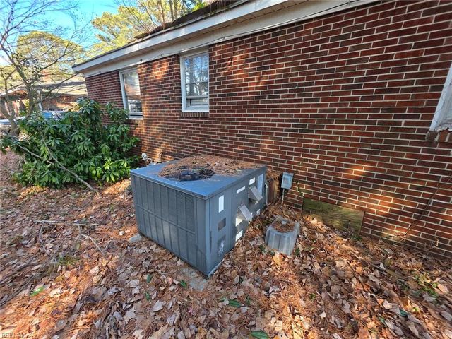 6149 Edison AVE, Norfolk, VA 23502