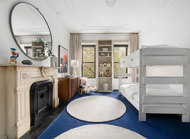 167 E 74TH Street, New York City, NY 10021