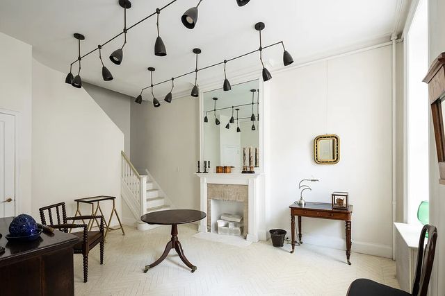 167 E 74TH Street, New York City, NY 10021