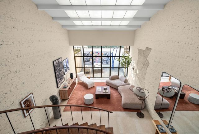 167 E 74TH Street, New York City, NY 10021