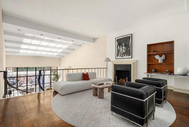 167 E 74TH Street, New York City, NY 10021