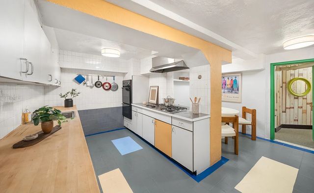 167 E 74TH Street, New York City, NY 10021