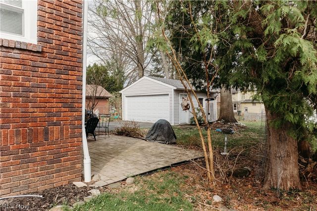 1721 13th Street, Cuyahoga Falls, OH 44223