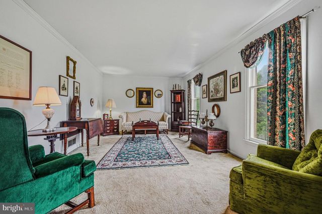 29 PIERSON DR, Hockessin, DE 19707