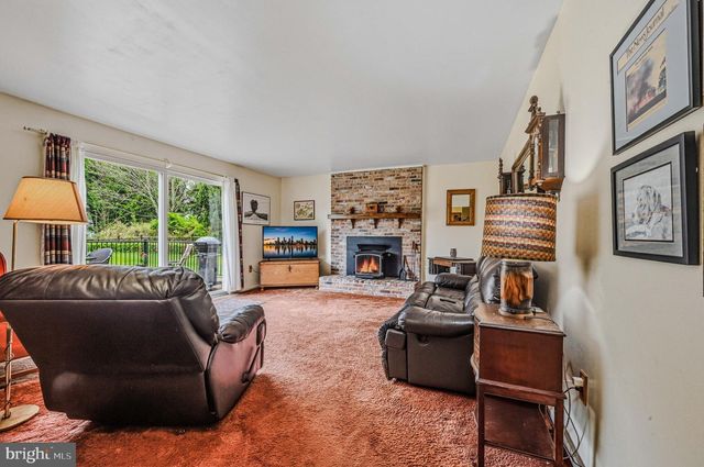 29 PIERSON DR, Hockessin, DE 19707